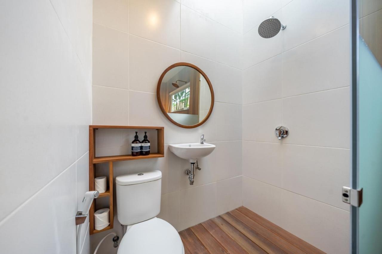 Zenden Wellness Guesthouse Canggu  Exterior photo
